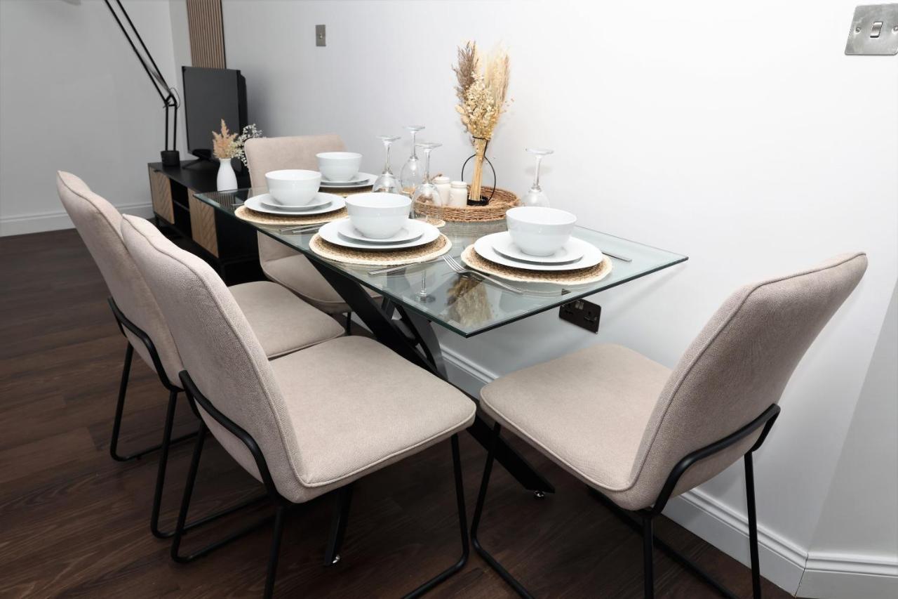 Watford Luxury 1 Bed Flat - Free Parking Apartment Luaran gambar
